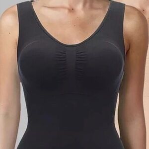 NWOT…Cami Shaper with Built in Bra Tummy Control Black Tank Top Body Shaper